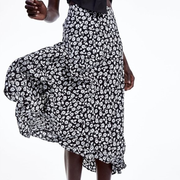 Zara - Floral Print midi skirt - Picture 1 of 5